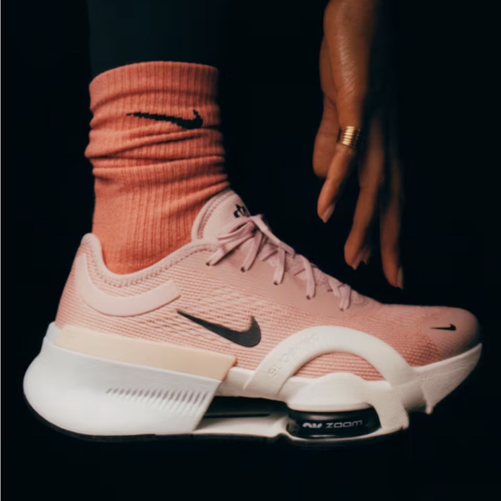 Nike Women's Pink and White Athletic Shoes - Picture 1 of 8